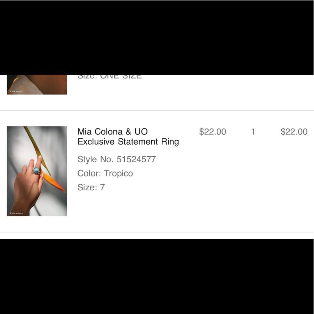Statement ring bundle- Mia Colona & UO - Picture 3 of 6